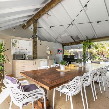 Pelican Beach Resort Нусавил Екстериор снимка